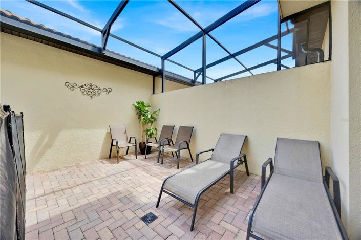 Image No.33-5 Bed Townhouse for sale