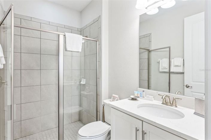 Image No.16-6 Bed House for sale