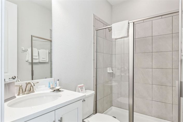 Image No.27-6 Bed House for sale