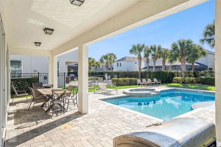 Image No.35-6 Bed House for sale