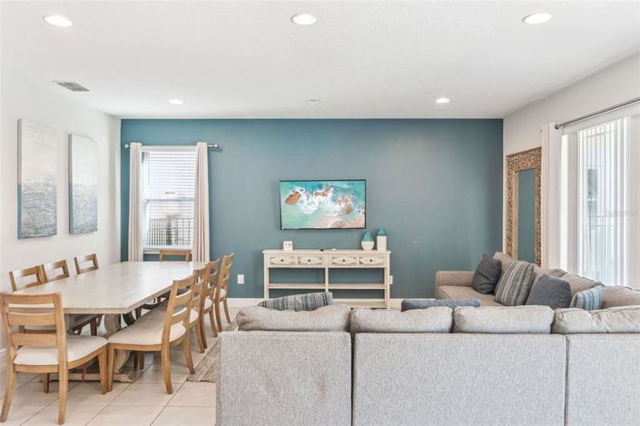 Image No.6-6 Bed House for sale