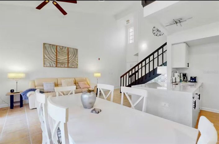 Image No.6-2 Bed Townhouse for sale