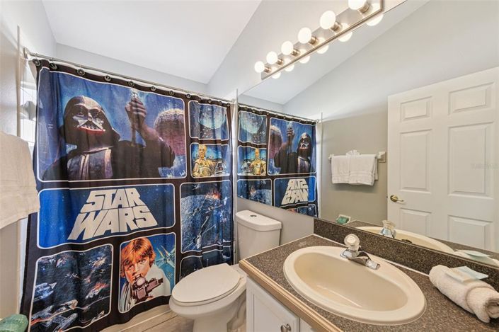 Image No.30-5 Bed House for sale