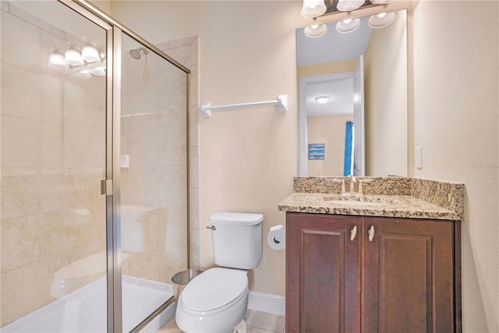 Image No.33-11 Bed House for sale