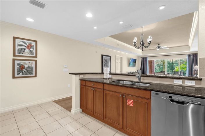 Image No.4-3 Bed Villa for sale