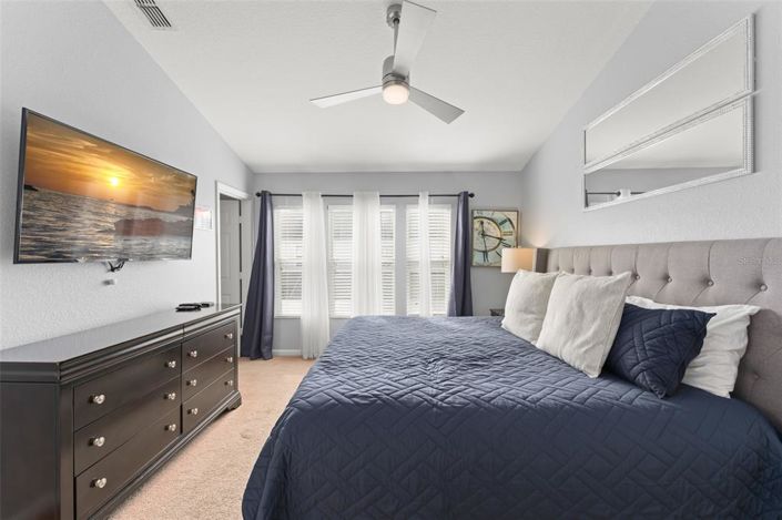 Image No.20-3 Bed Townhouse for sale