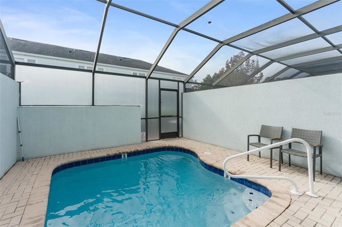 Image No.31-3 Bed Townhouse for sale