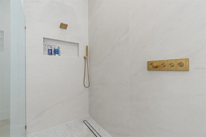 Image No.38-Maison de 6 chambres à vendre à Saint John