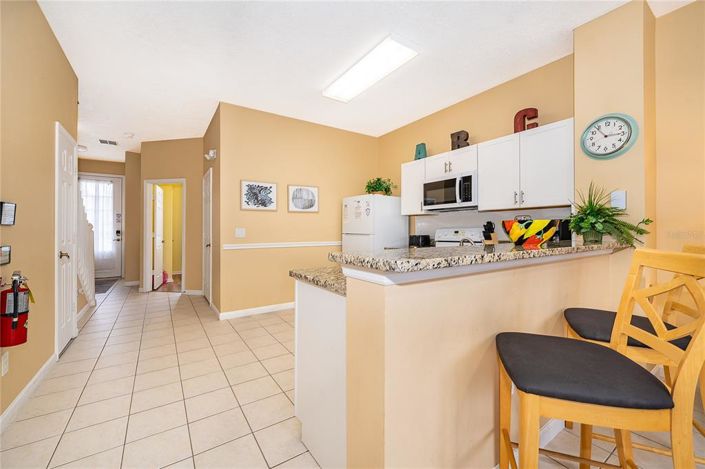 Image No.11-3 Bed Townhouse for sale