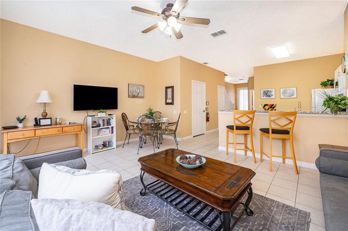 Image No.16-3 Bed Townhouse for sale