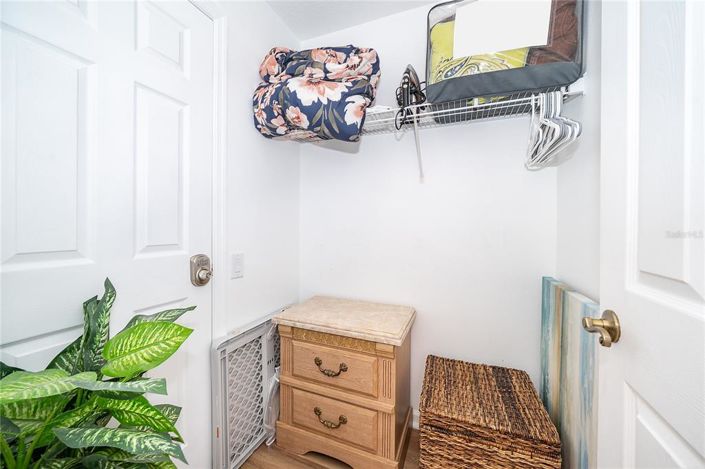 Image No.25-3 Bed Townhouse for sale