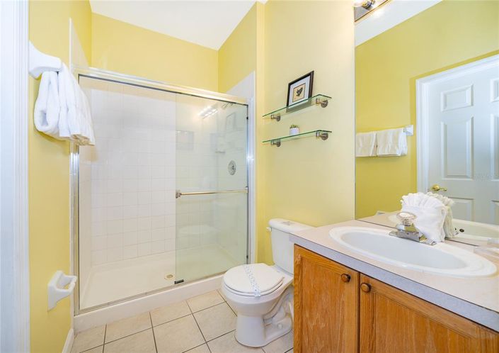 Image No.8-3 Bed Townhouse for sale