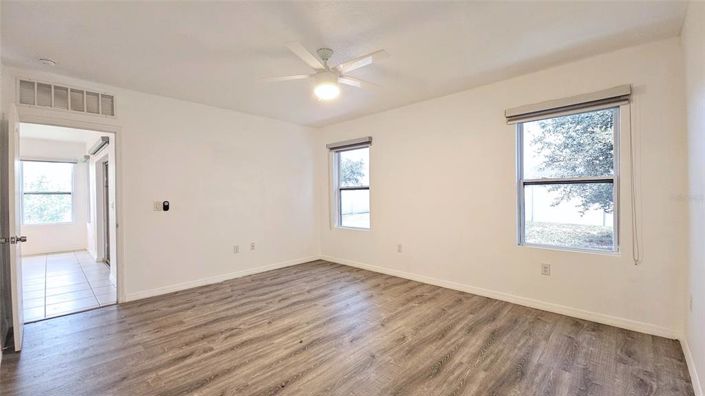 Image No.23-4 Bed House for sale