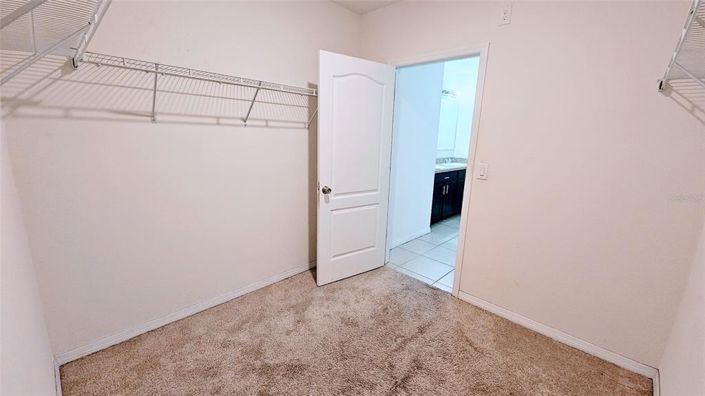 Image No.28-4 Bed House for sale