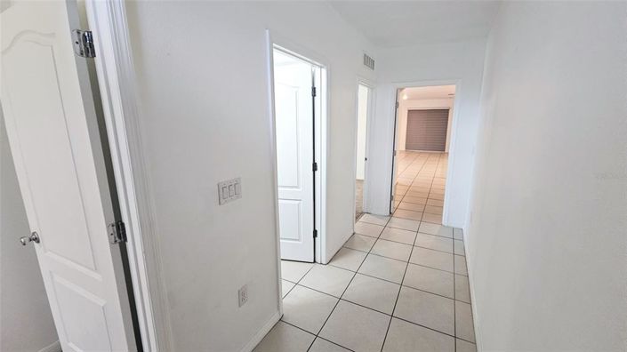 Image No.31-4 Bed House for sale