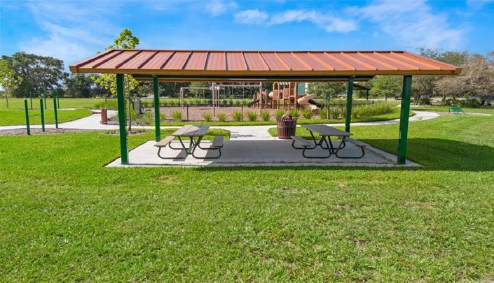 Image No.45-4 Bed House for sale