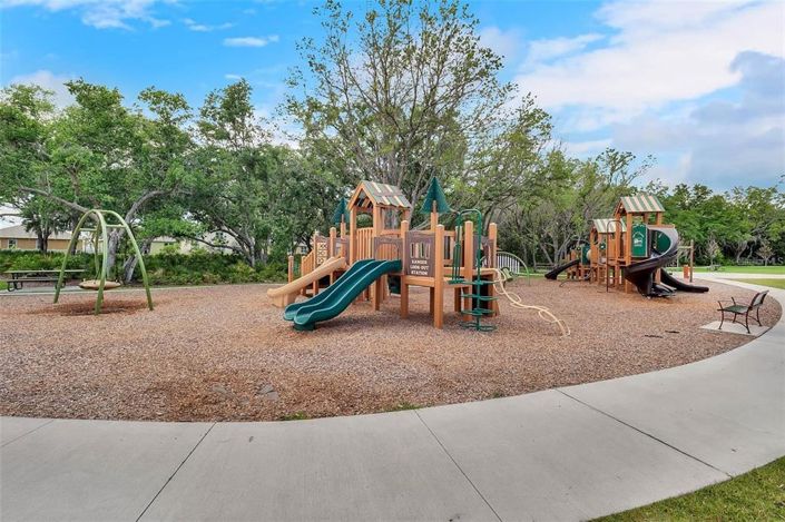 Image No.52-4 Bed House for sale