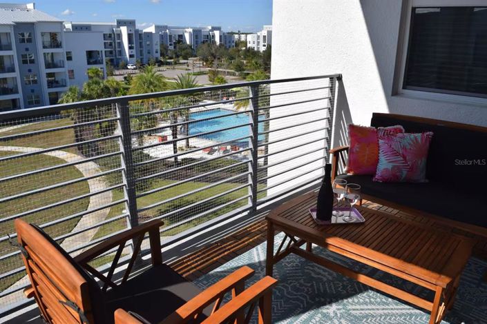 Image No.10-2 Bed Apartment for sale