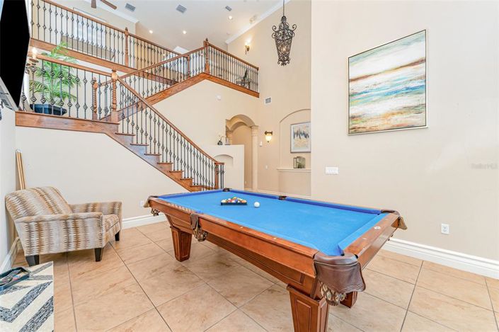 Image No.18-5 Bed House for sale