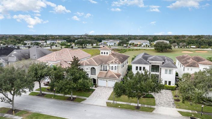 Image No.55-5 Bed House for sale