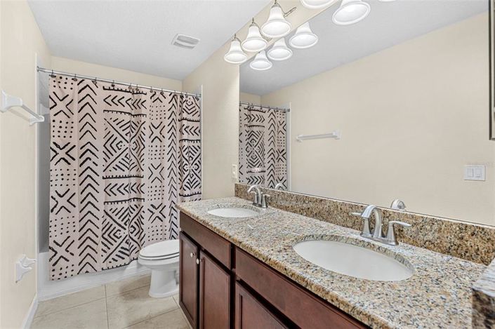 Image No.28-5 Bed House for sale