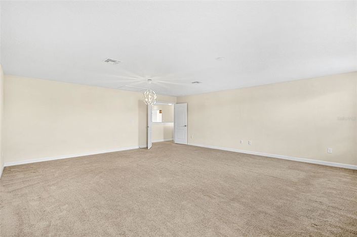 Image No.34-5 Bed House for sale