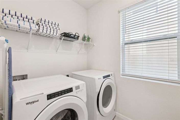 Image No.26-6 Bed House for sale