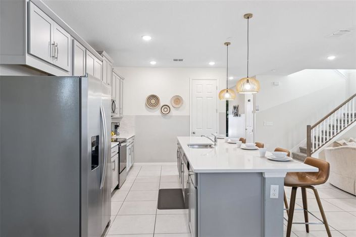 Image No.9-6 Bed House for sale