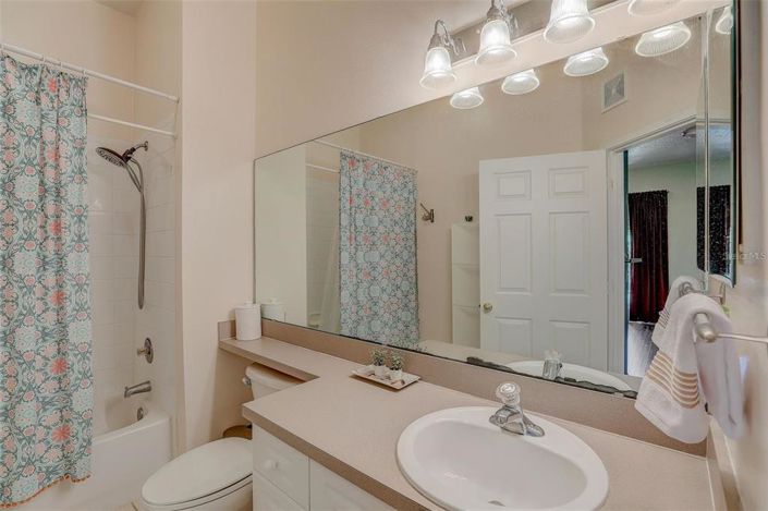 Image No.17-2 Bed Apartment for sale