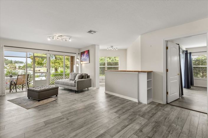 Image No.9-Appartement de 3 chambres à vendre à Saint John