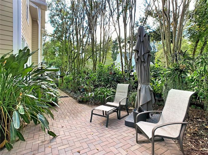 Image No.21-6 Bed House for sale