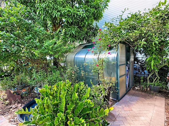 Image No.23-6 Bed House for sale