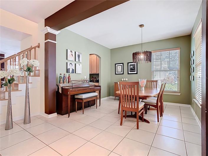 Image No.26-6 Bed House for sale