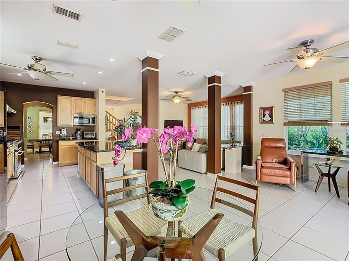 Image No.46-6 Bed House for sale