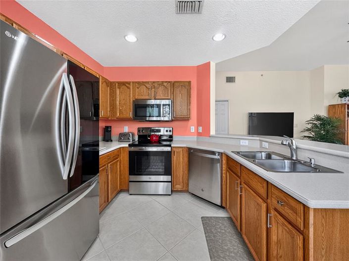 Image No.11-2 Bed Apartment for sale