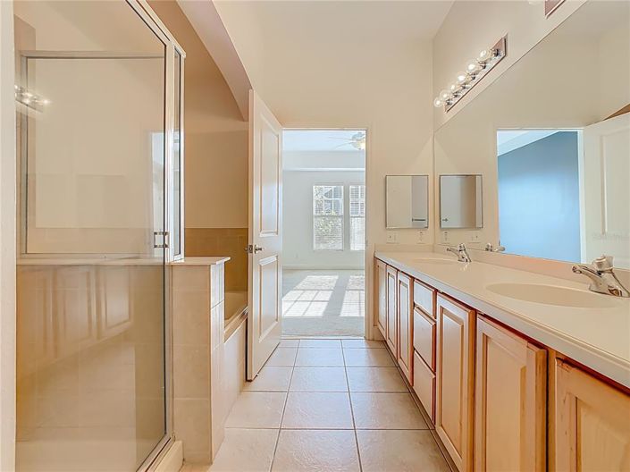 Image No.51-3 Bed Apartment for sale