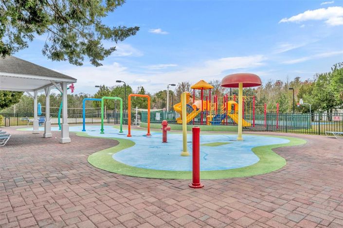 Image No.8-Maison de ville de 3 chambres à vendre à Saint John