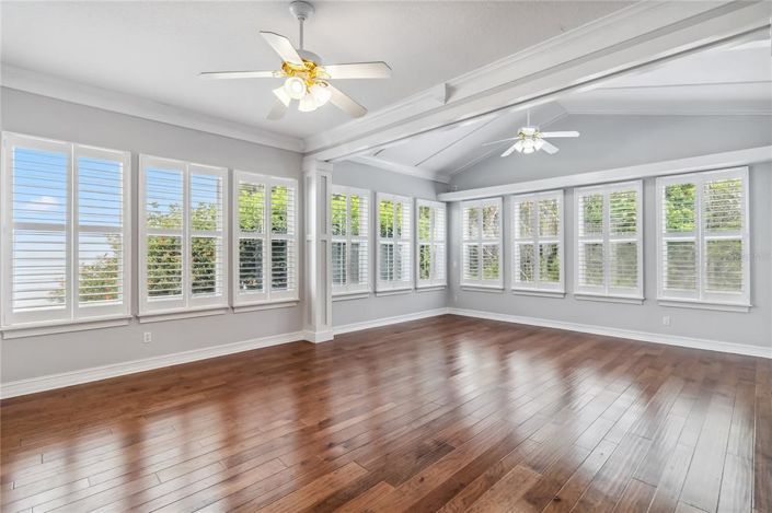 Image No.25-5 Bed House for sale