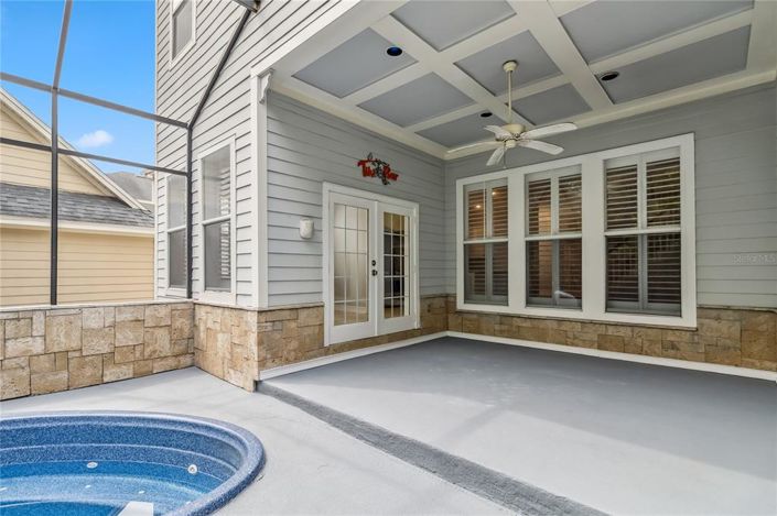 Image No.6-5 Bed House for sale