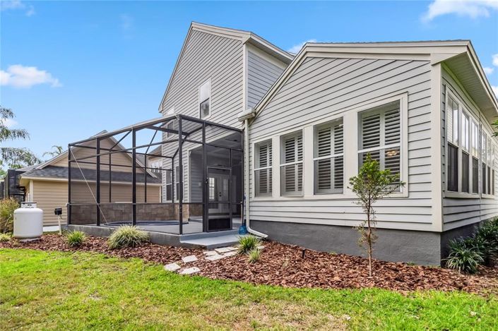 Image No.8-5 Bed House for sale