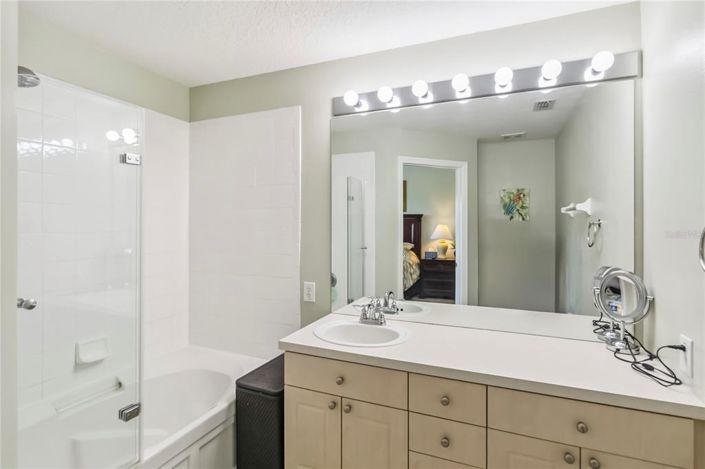 Image No.13-3 Bed Townhouse for sale