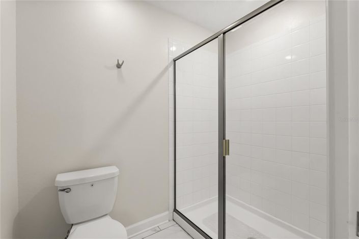 Image No.20-9 Bed House for sale