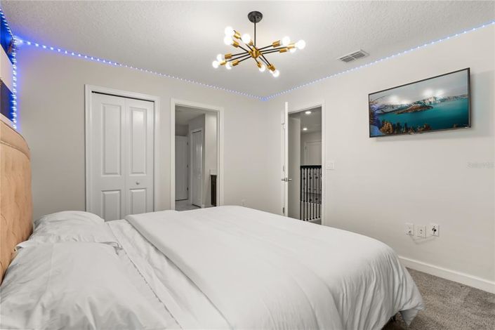 Image No.28-9 Bed House for sale