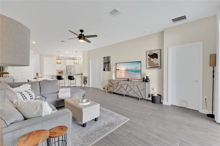 Image No.5-4 Bed House for sale