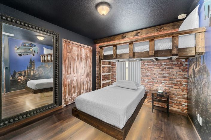 Image No.16-4 Bed House for sale