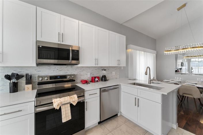 Image No.6-4 Bed House for sale