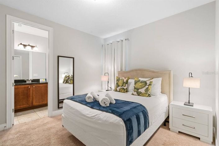 Image No.21-6 Bed House for sale