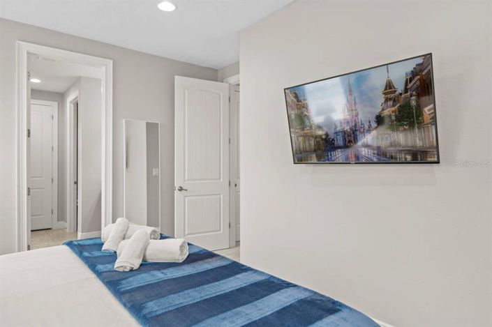 Image No.25-6 Bed House for sale