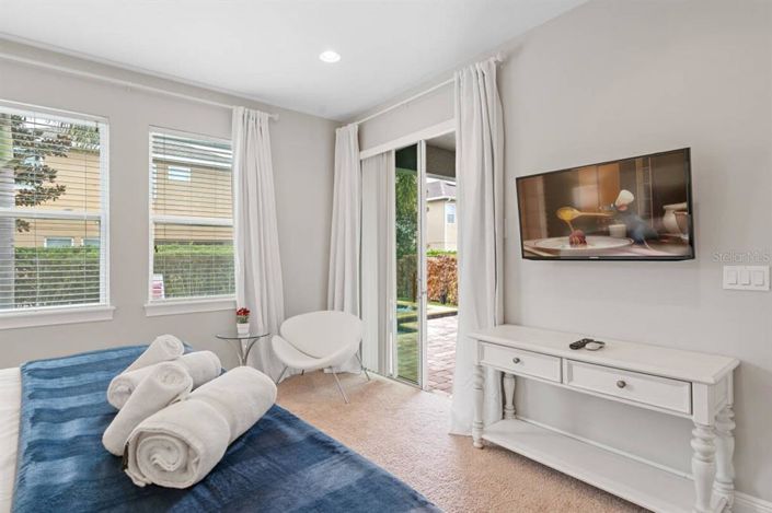 Image No.26-6 Bed House for sale