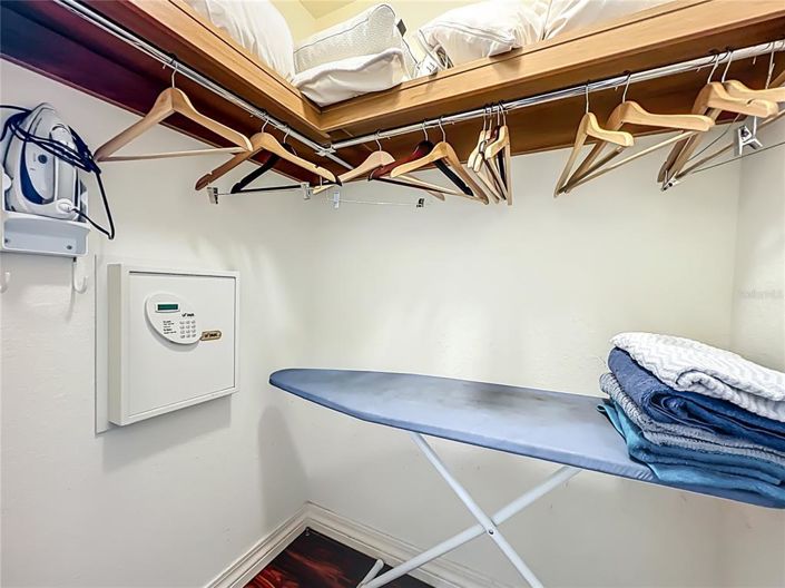 Image No.36-3 Bed Apartment for sale